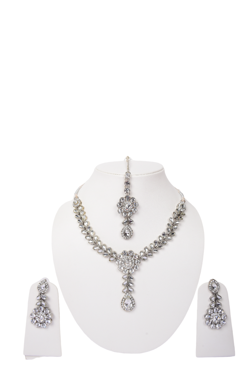 Namokriti Traditional Kundan Necklace Set for Women – Elegant Gold Plated Jewelry with Clear white Stones